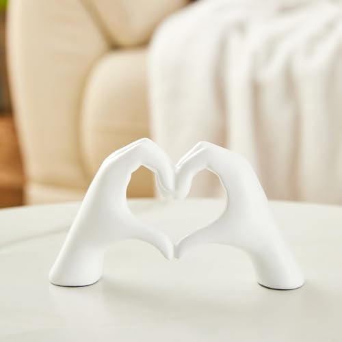 OTARTU Heart-Shaped Hand Sculpture Gold Decor