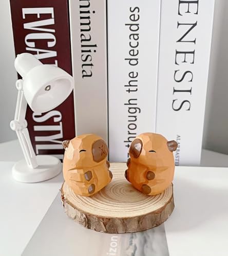 Mini Carved Wooden Capybara Figurines 3PCS Decor Set