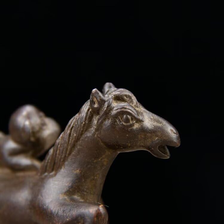 Chinese Elegant Brass Horse Feng Shui Decor Statue 1
