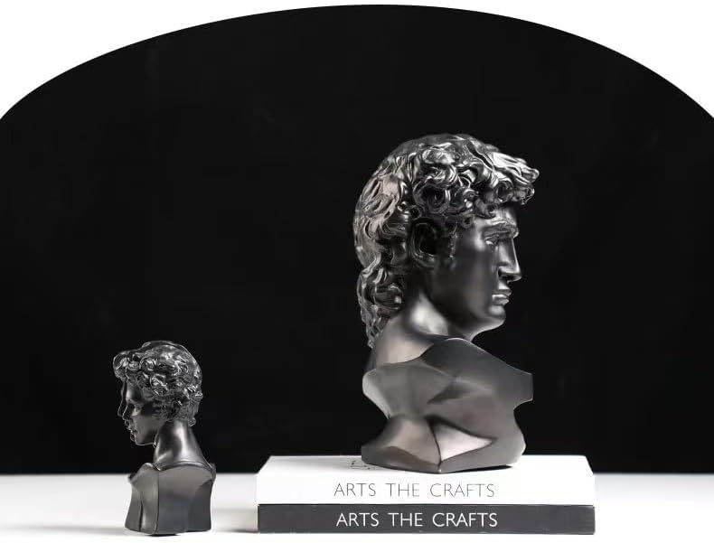 Creative Retro Minimalist David Bust Sculpture with Gold Skull Design