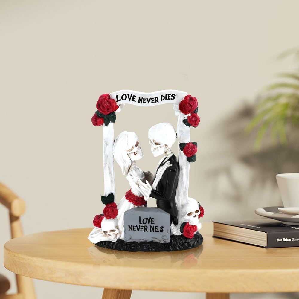 Love Never Dies Couple Resin Statue 708 Inch