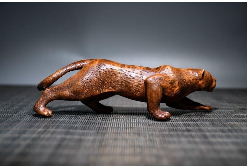 LimpaC Boxwood Sweetness Leopard Statue Handmade Decor