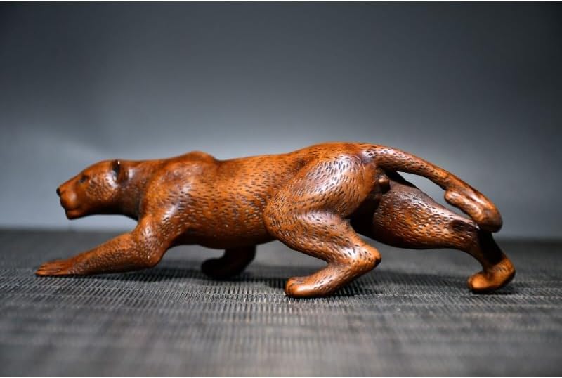 LimpaC Boxwood Sweetness Leopard Statue Handmade Decor