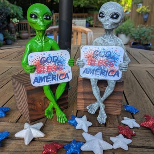 John Bernard Company Alien Invasion 4th of July Patriotic Statue