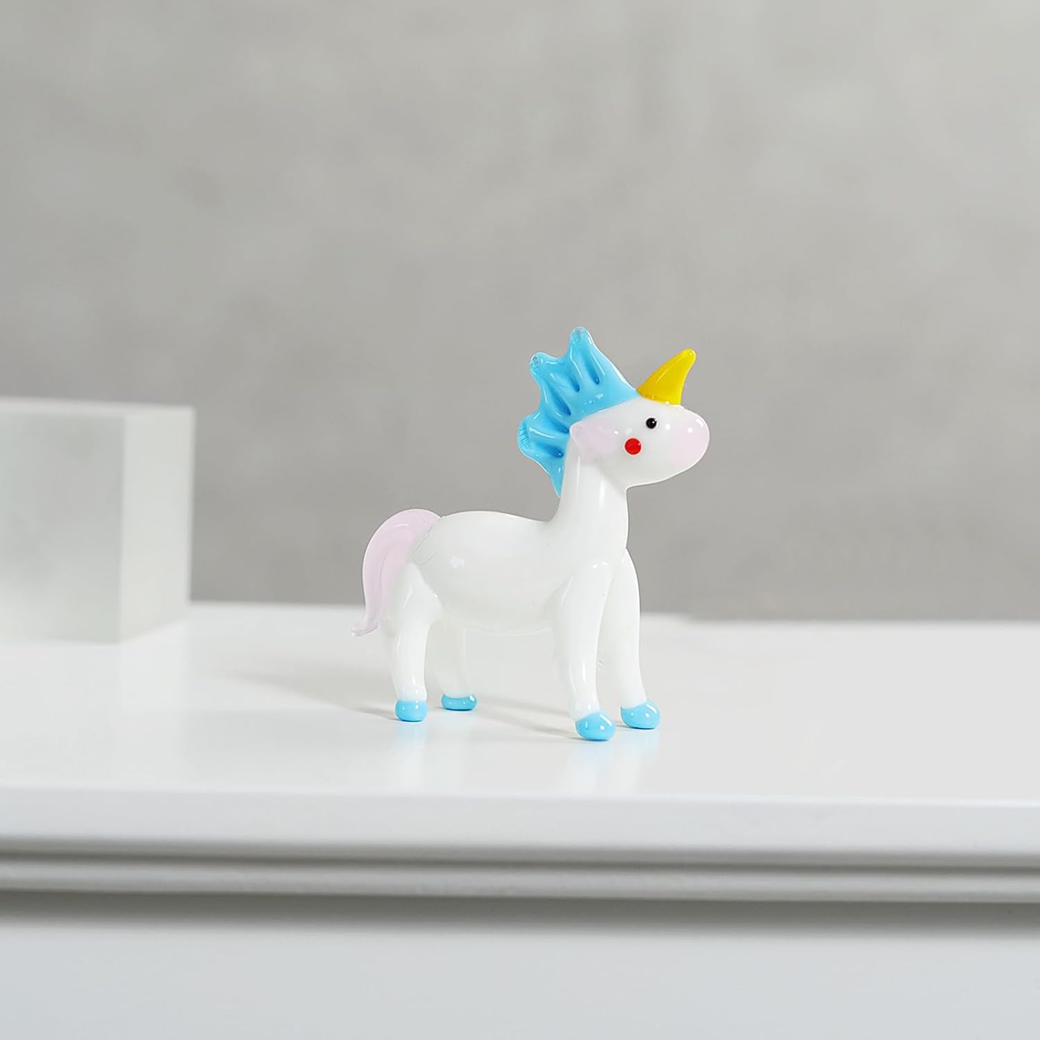 NaneTidy Unicorn Glass Figurine Mini Paperweight Office Home Decor