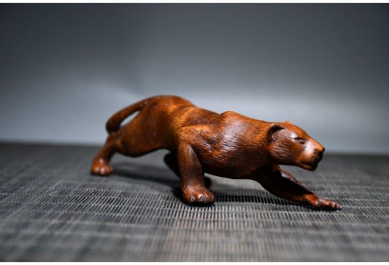 LimpaC Boxwood Sweetness Leopard Statue Handmade Decor