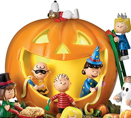 The Snoopy Peanuts Great Pumpkin Carving Party Halloween Sculpture