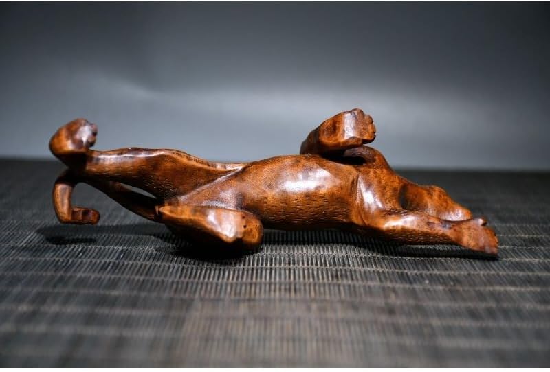 LimpaC Boxwood Sweetness Leopard Statue Handmade Decor