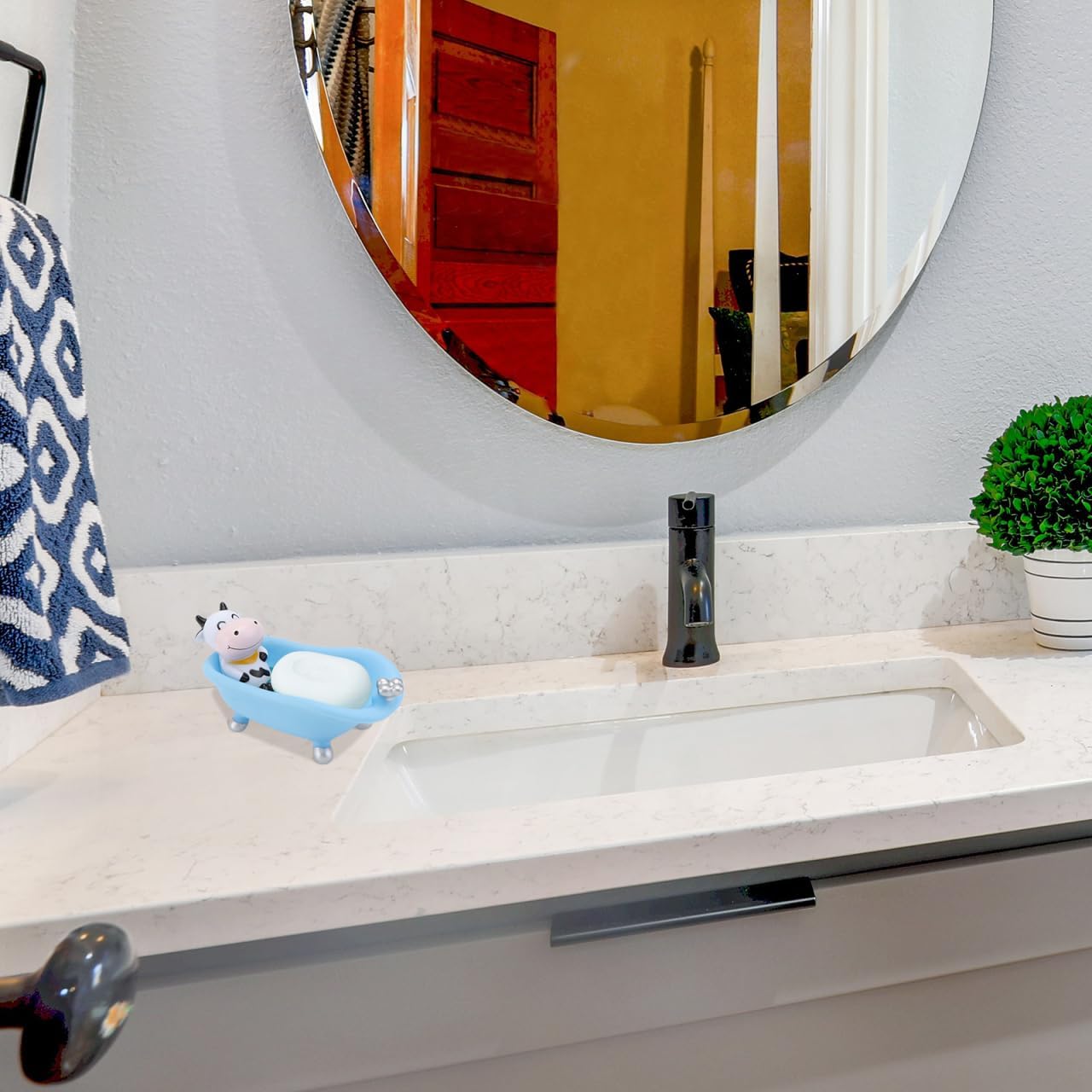 IMIKEYA Cute Bathtub Shaped Soap Dish - Sky Blue