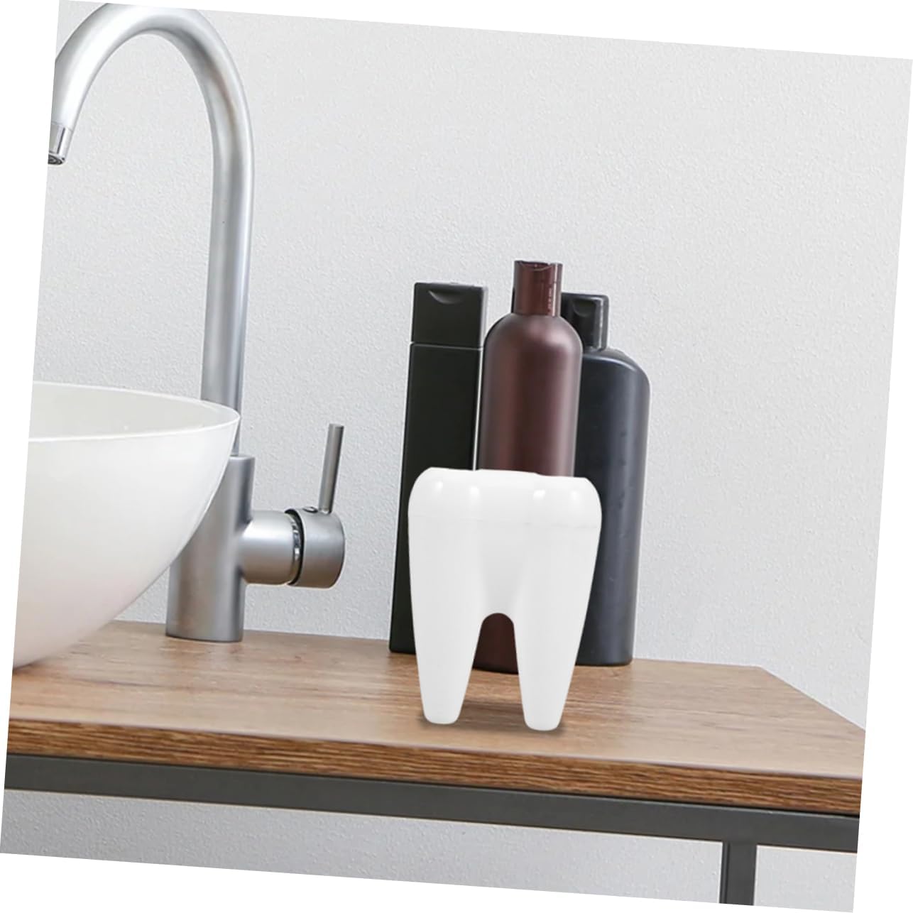 Tooth-Shaped Brush Holder for Kids Ventilated Sturdy