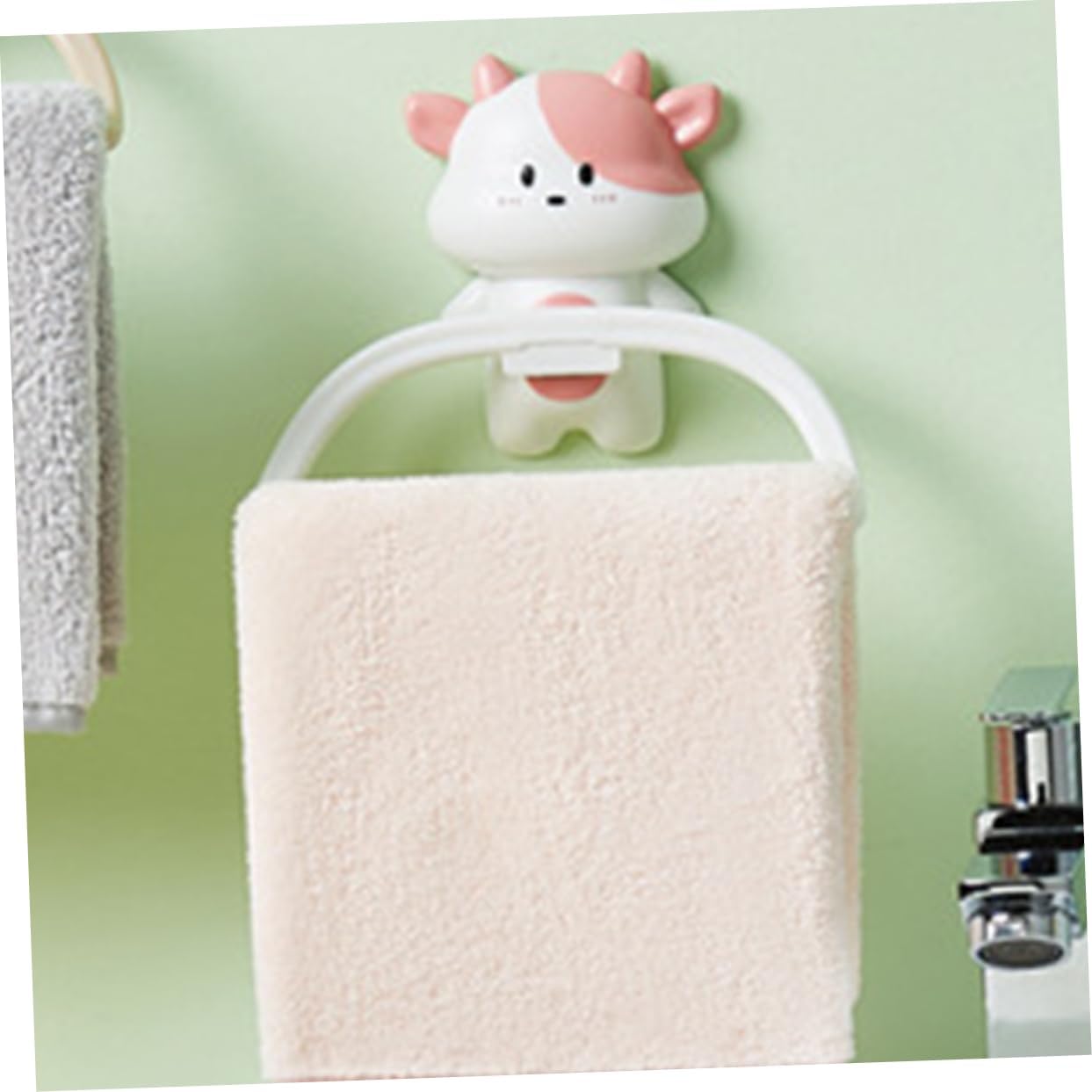 Cabilock Wall Mounted Towel Rack Cartoon Design