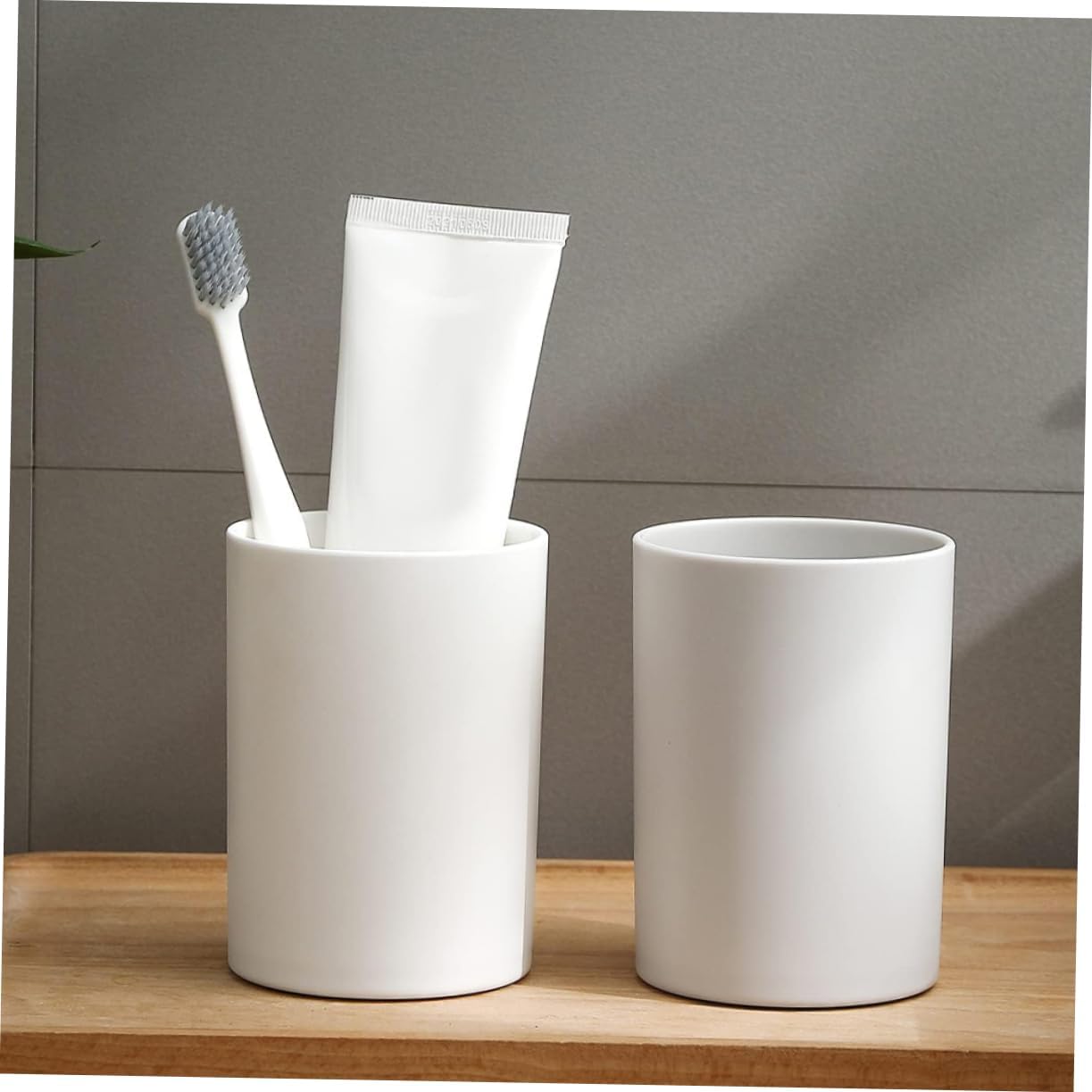 2pcs Reusable Plastic Toothbrush Cups for Bathroom