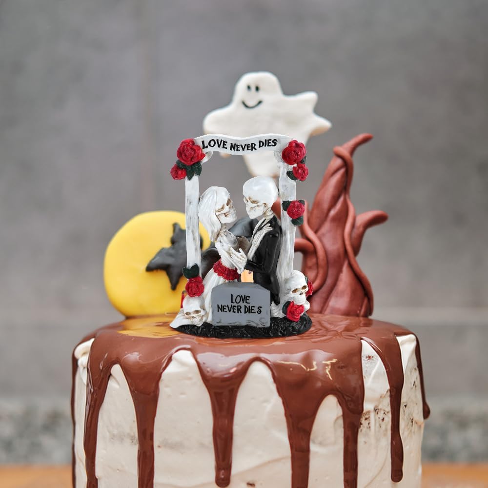 Love Never Dies Couple Resin Statue 708 Inch