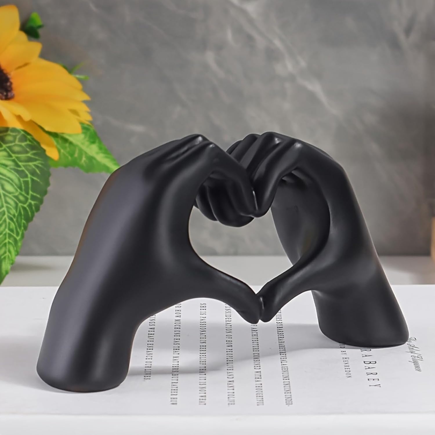 Art Deco Resin Heart Finger Sculpture Black