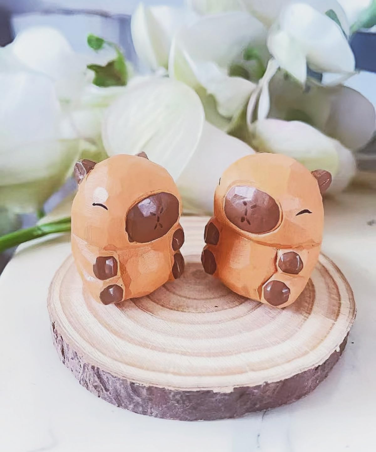 Mini Carved Wooden Capybara Figurines 3PCS Decor Set