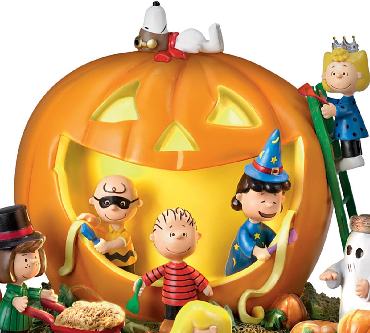 The Snoopy Peanuts Great Pumpkin Carving Party Halloween Sculpture