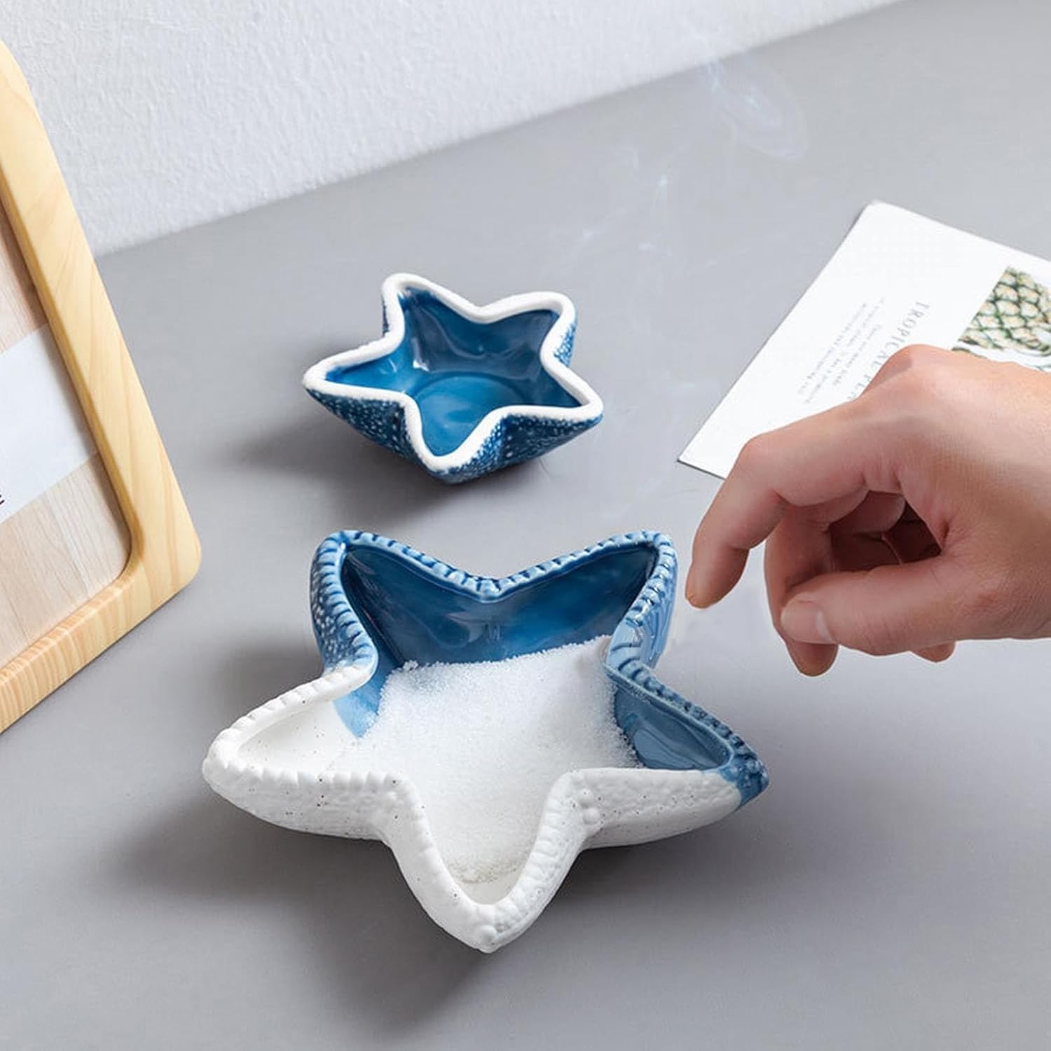 Creative Ceramic Key Storage Statues Home Decor