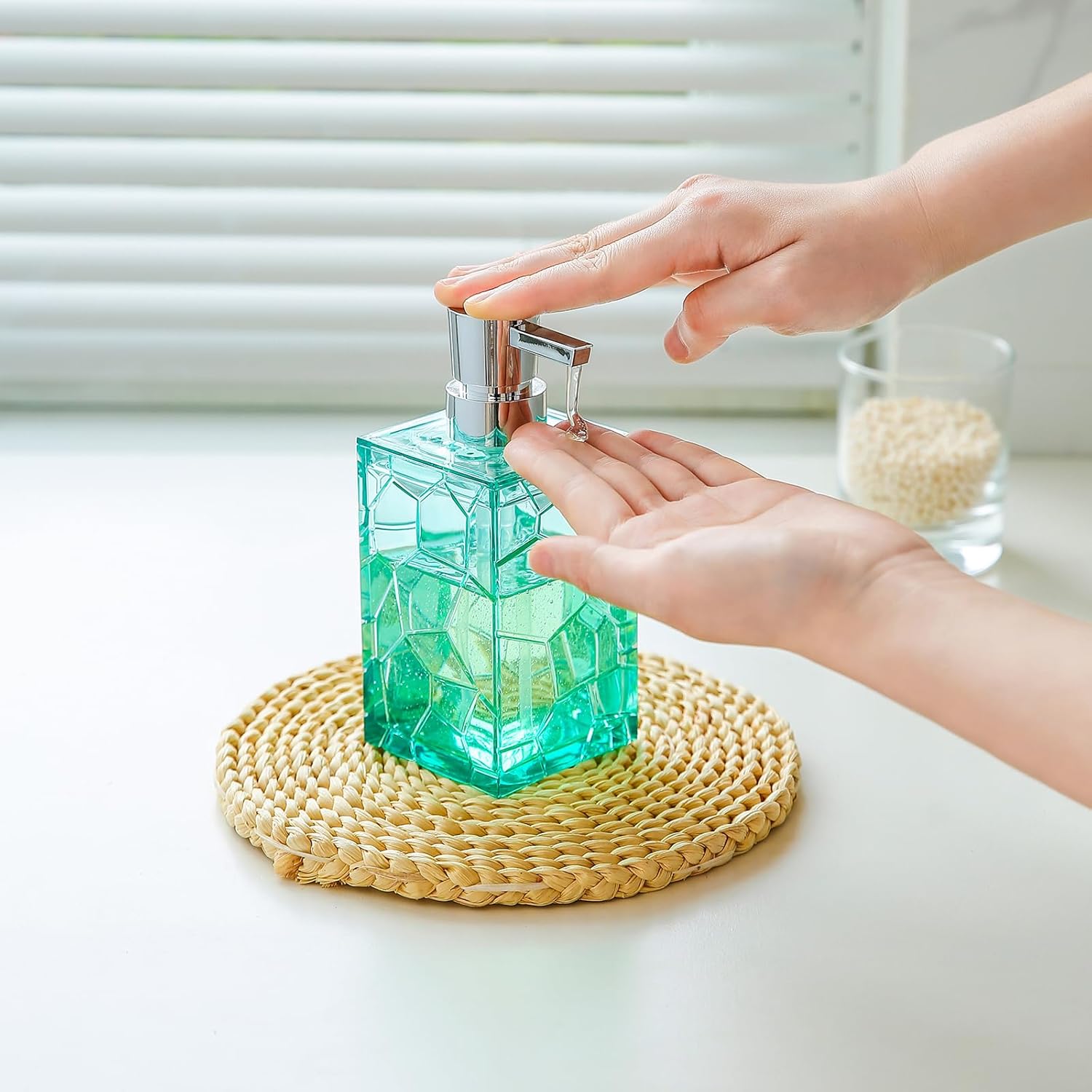 YAUKPH Clear Acrylic Bathroom Accessories Set - 5 Piece Teal Blue