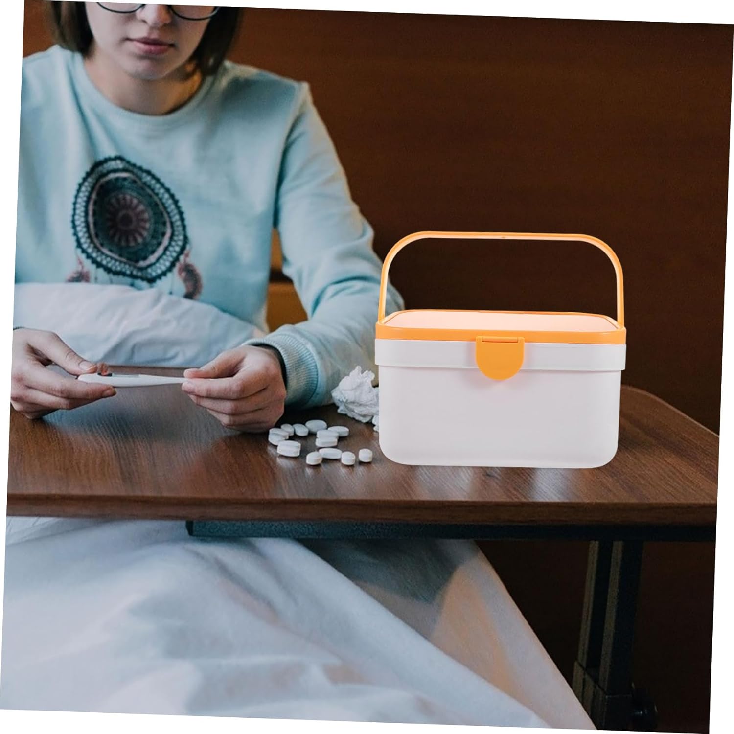KOMBIUDA Plastic Medicine Cabinet Organizer with Handle