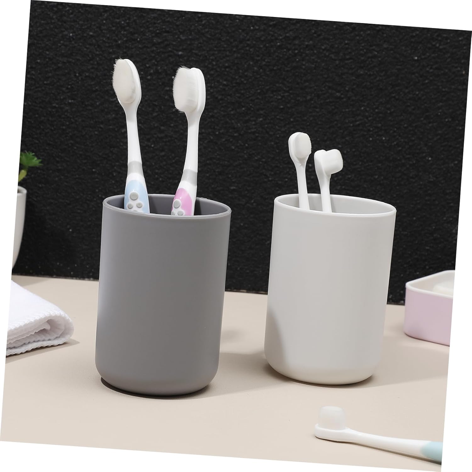SHOWERORO 2Pcs Plastic Toothbrush Cup Set