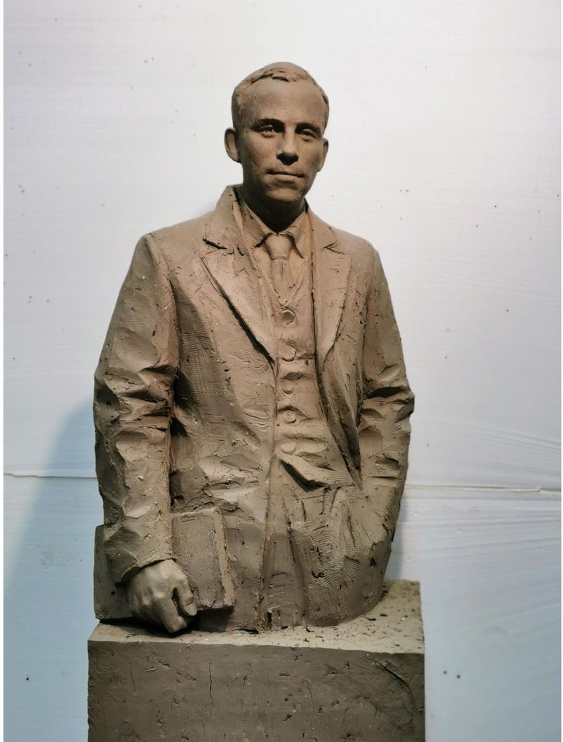 Customized Bust Statue - Marble Half-Body Portrait Sculpture