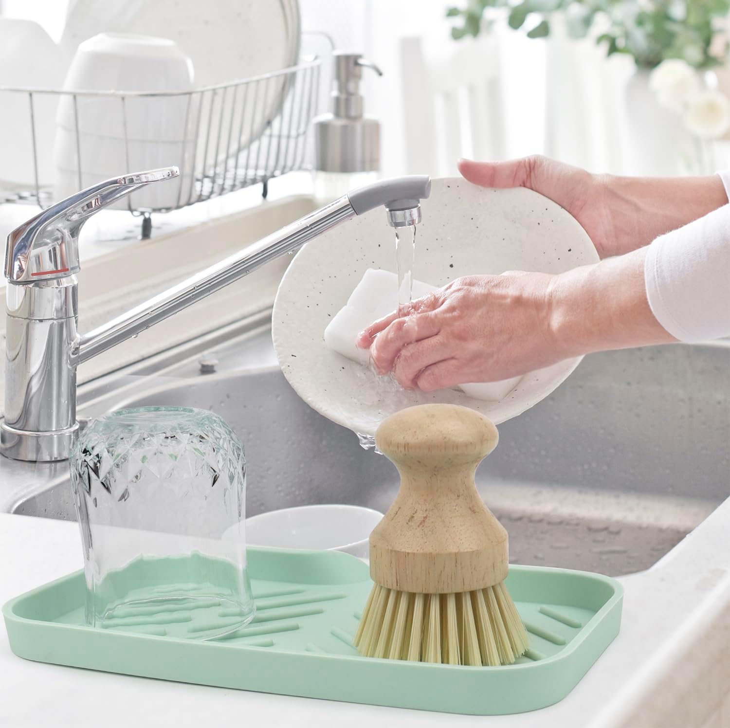 YASMEN Silicone Soap Dish with Drain - Green