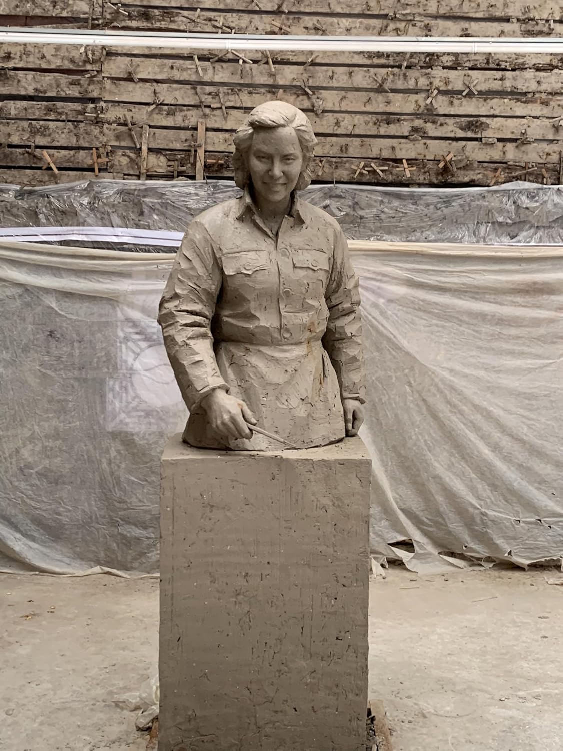 Customized Bust Statue - Marble Half-Body Portrait Sculpture