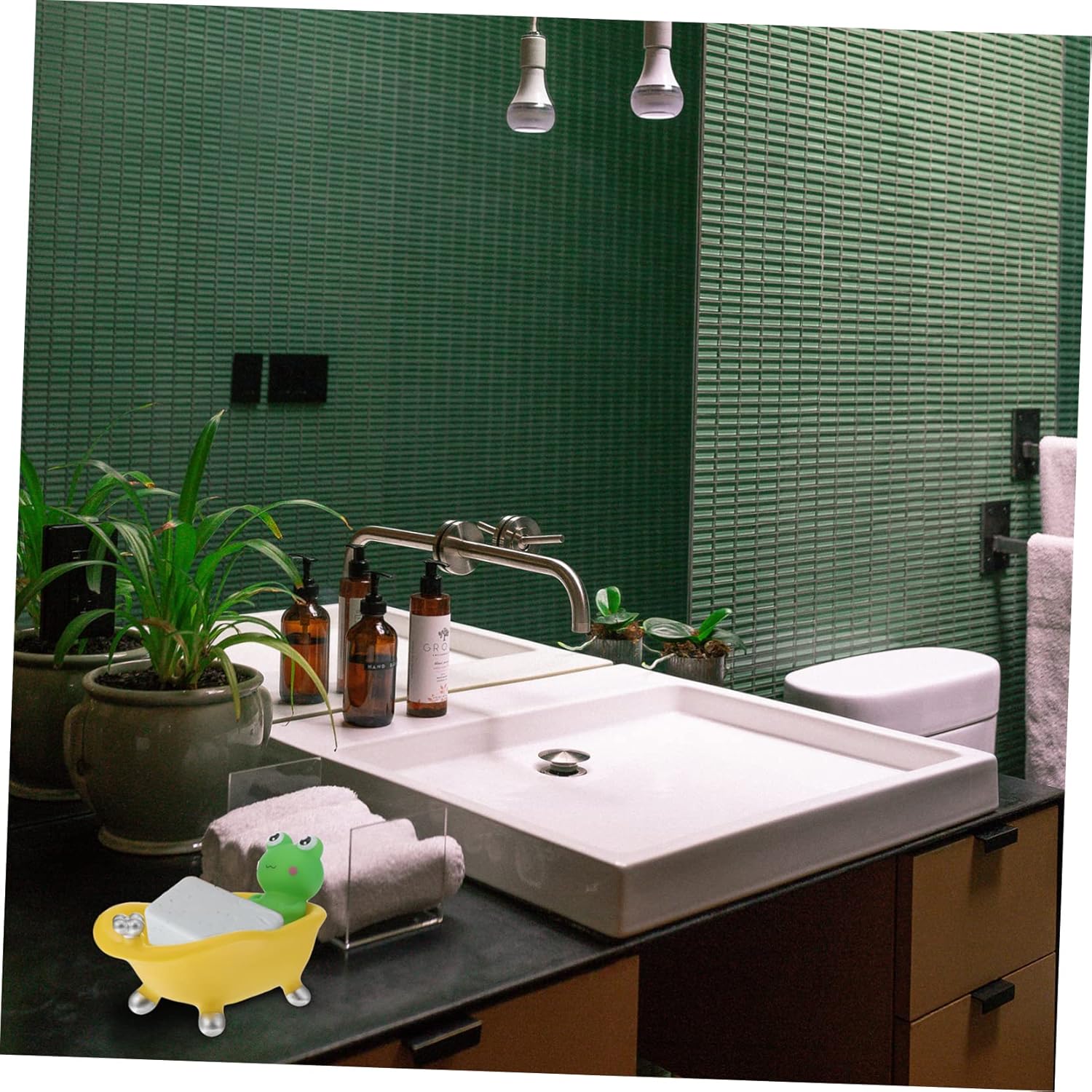 Frog Shape Drain Soap Dish for Bathroom Decor