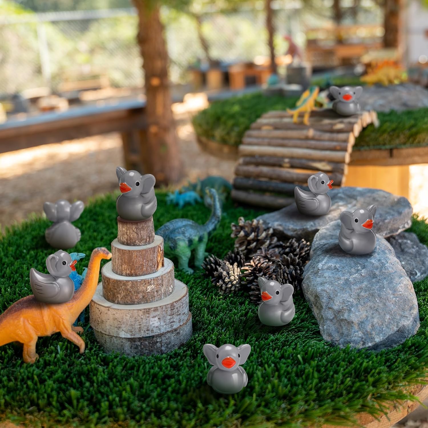 VioraWhite 50 Pcs Mini Elephant Duck Figurines
